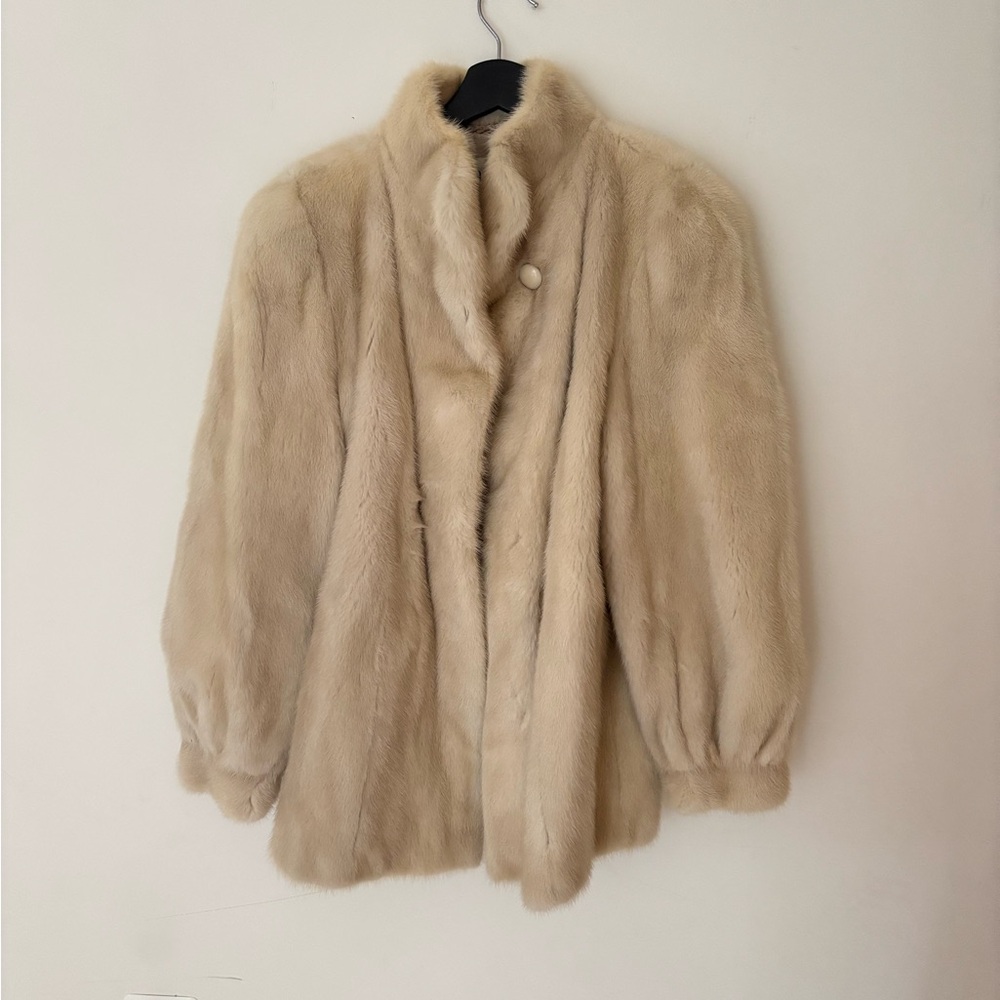Jindo Saga Mink Coat 10
